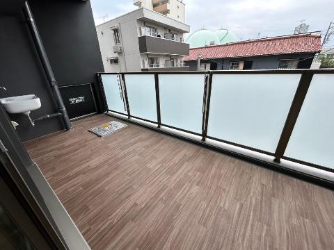 バルコニー　ベランダ