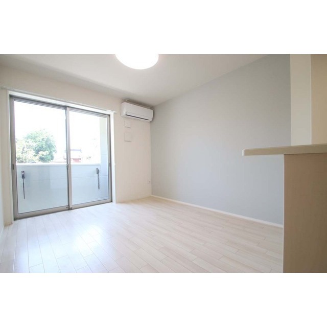 居室・リビング　写真は全て１０１にて撮影