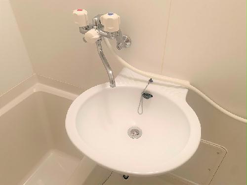 洗面設備　設備仕様は号室により異なる為、現況を優先します。