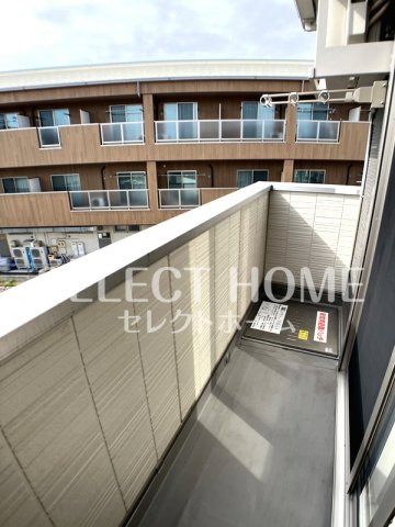 バルコニー　同型タイプ