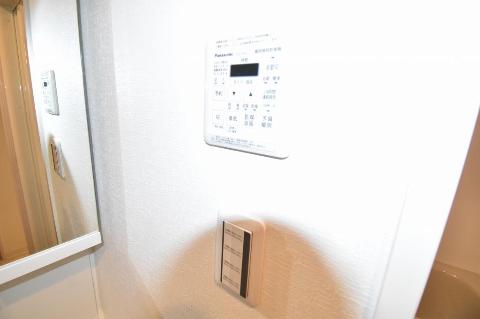 その他設備　浴室乾燥機