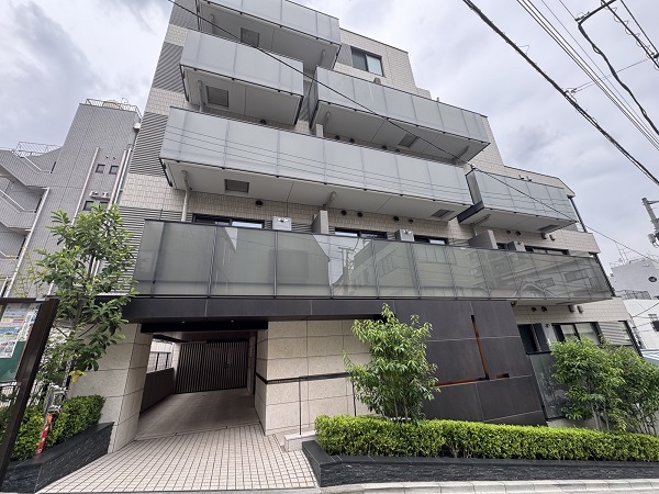 ピアース神楽坂HILLSの外観写真
