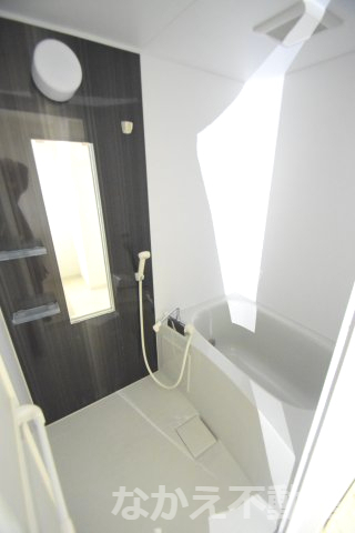 バス・シャワールーム　お風呂で日々の疲れを落としましょう