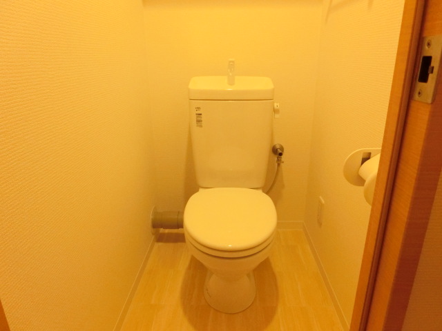 ＪＲ東海道本線 塚本駅 徒歩10分 7階建 築13年のトイレ写真