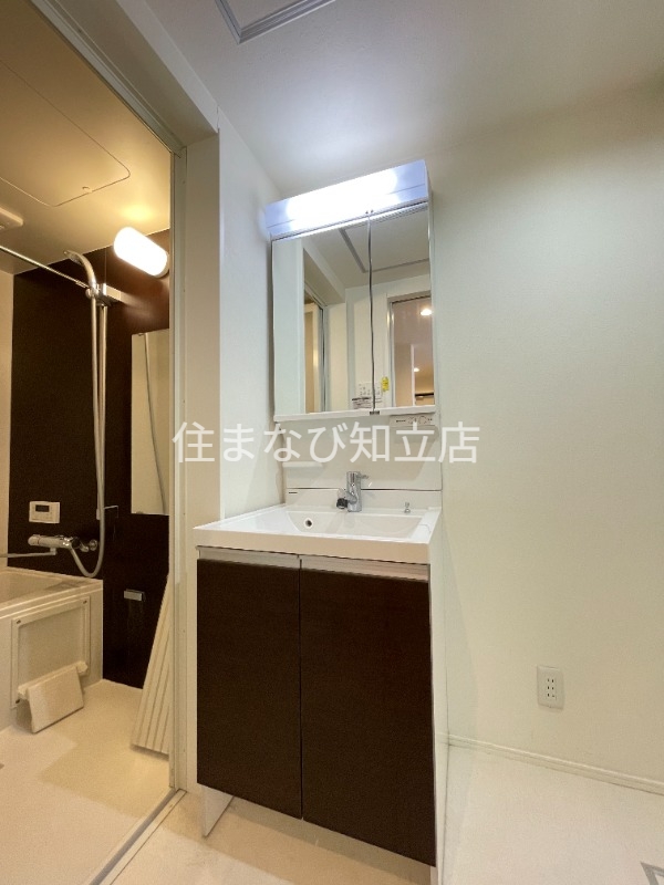 洗面設備　同型別部屋写真