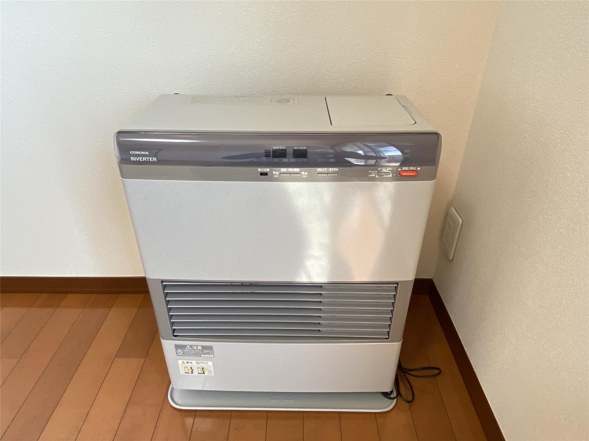 その他設備　灯油ＦＦストーブ