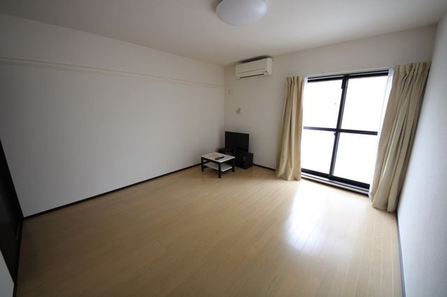 居室・リビング　★見学希望等はタウンハウジング中央林間店までお気軽に♪★