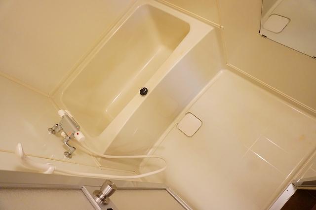 バス・シャワールーム　浴室