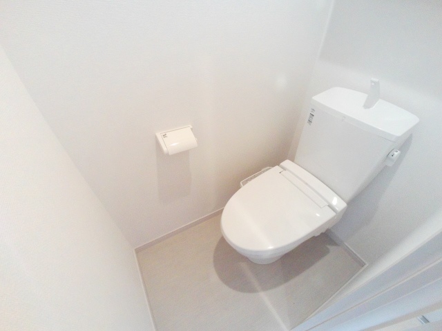 トイレ　洗浄機能付きのトイレ