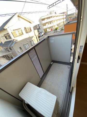 バルコニー　別部屋同間取りのお写真となります。参考にご覧くださいませ。