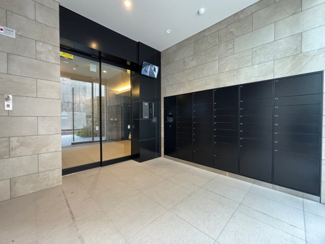 エントランス　エントランス