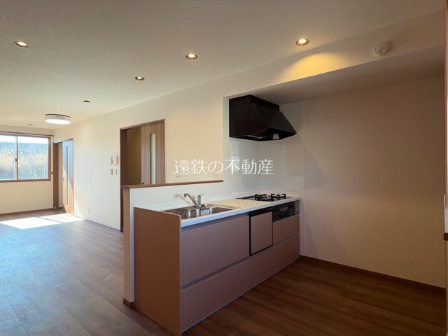 キッチン　※建築中につきイメージになります