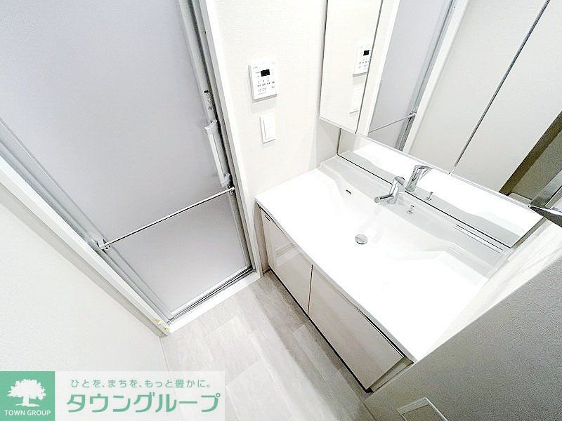 洗面設備　お部屋探しは株式会社　タウンハウジング　までお気軽にお問合…