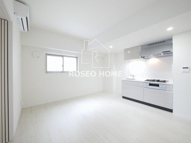 居室・リビング　同マンション別部屋：参考写真