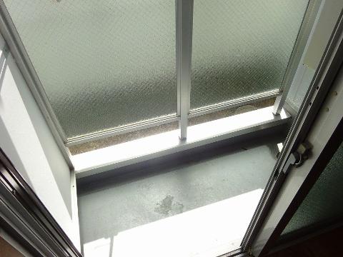 　バルコニー　ベランダ