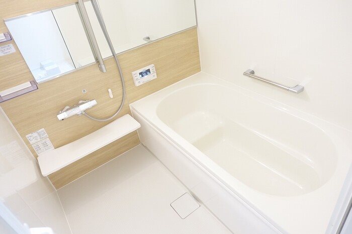 バス・シャワールーム　追い炊き・浴室換気乾燥機付き