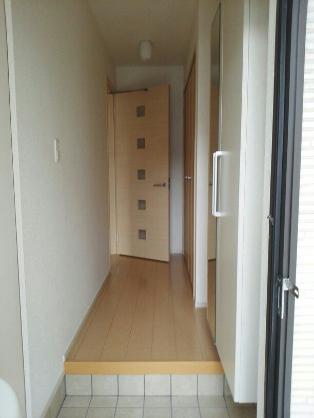 玄関　きれいな玄関です