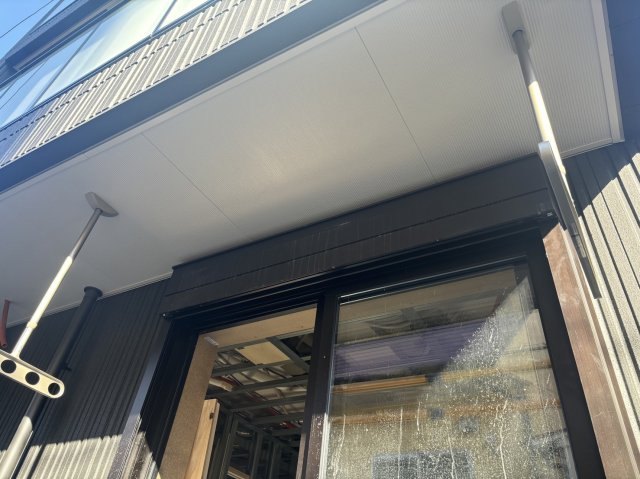 セキュリティ　防犯シャッター付きで安心♪