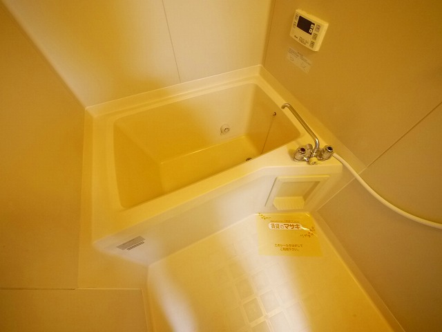 バス・シャワールーム　きれいなお風呂です