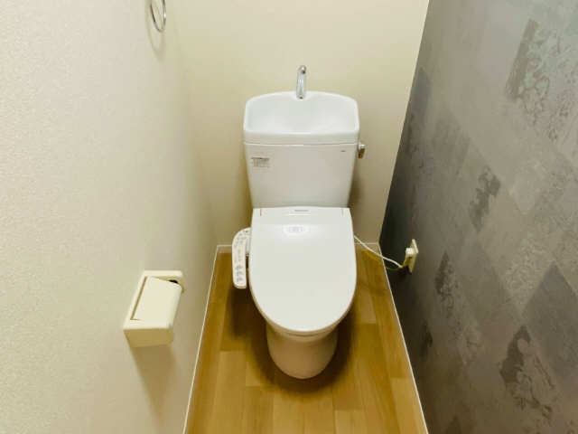 トイレ　シャワー付トイレです