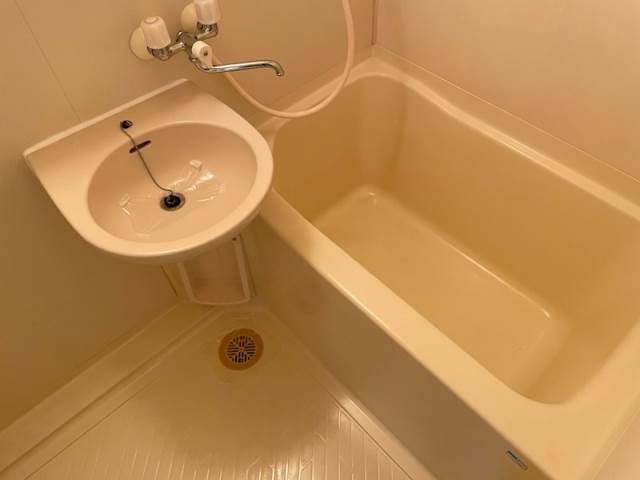 バス・シャワールーム　同仕様