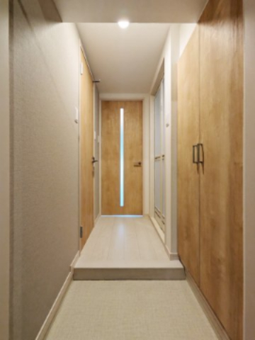 玄関　※同シリーズ参考写真※