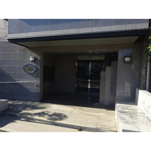 玄関　エントランス