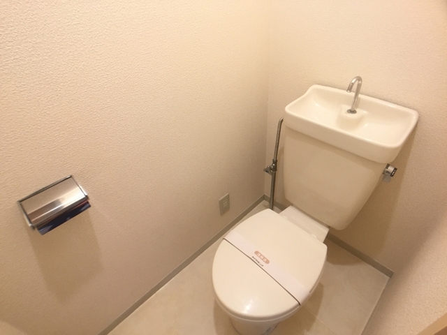 トイレ　トイレ