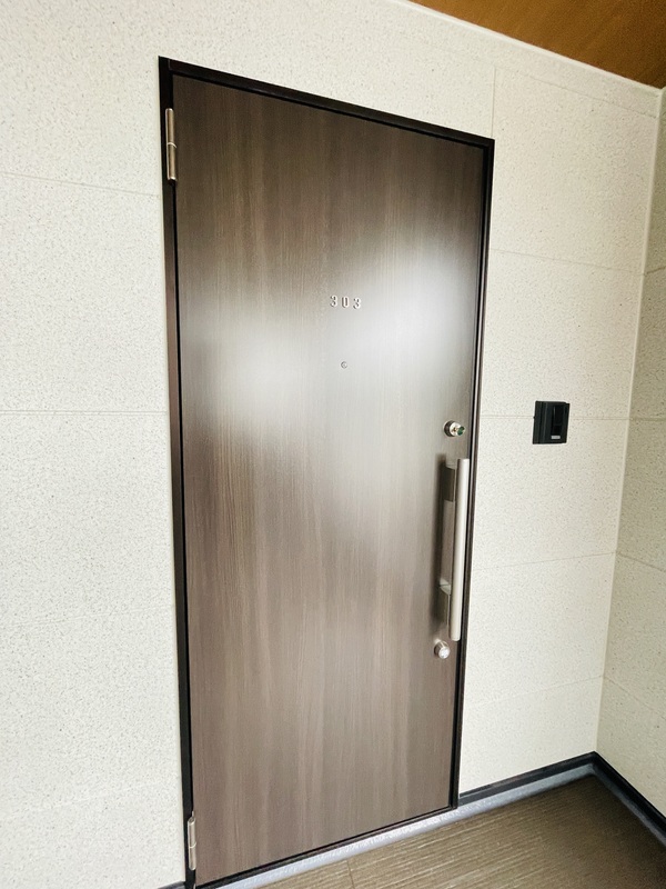 その他共有部分　玄関扉