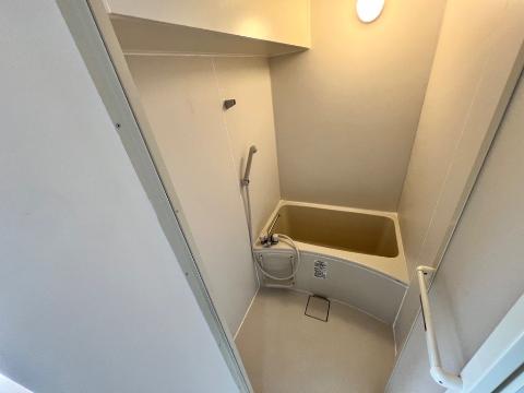 バス・シャワールーム　ユニットバス