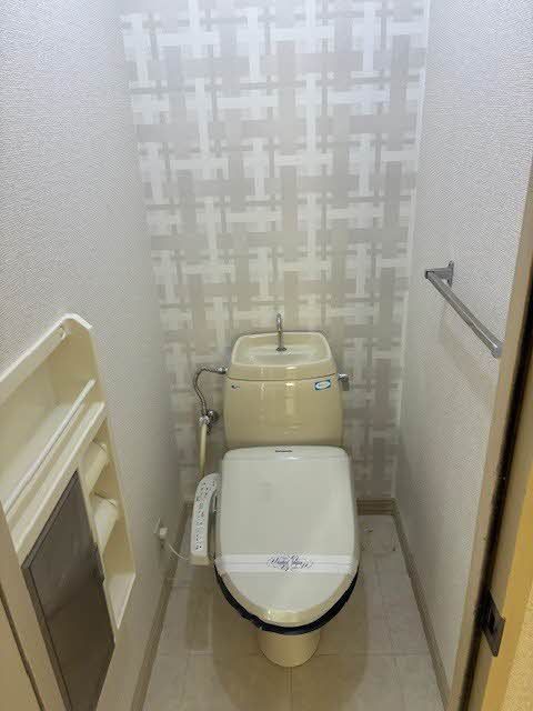 トイレ　トイレ