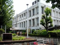 図書館　板橋区立　中央図書館（図書館）まで563m