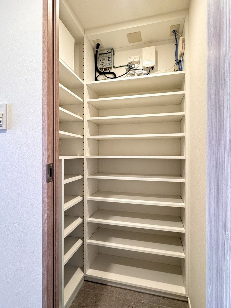 その他設備　シューズインクローゼット