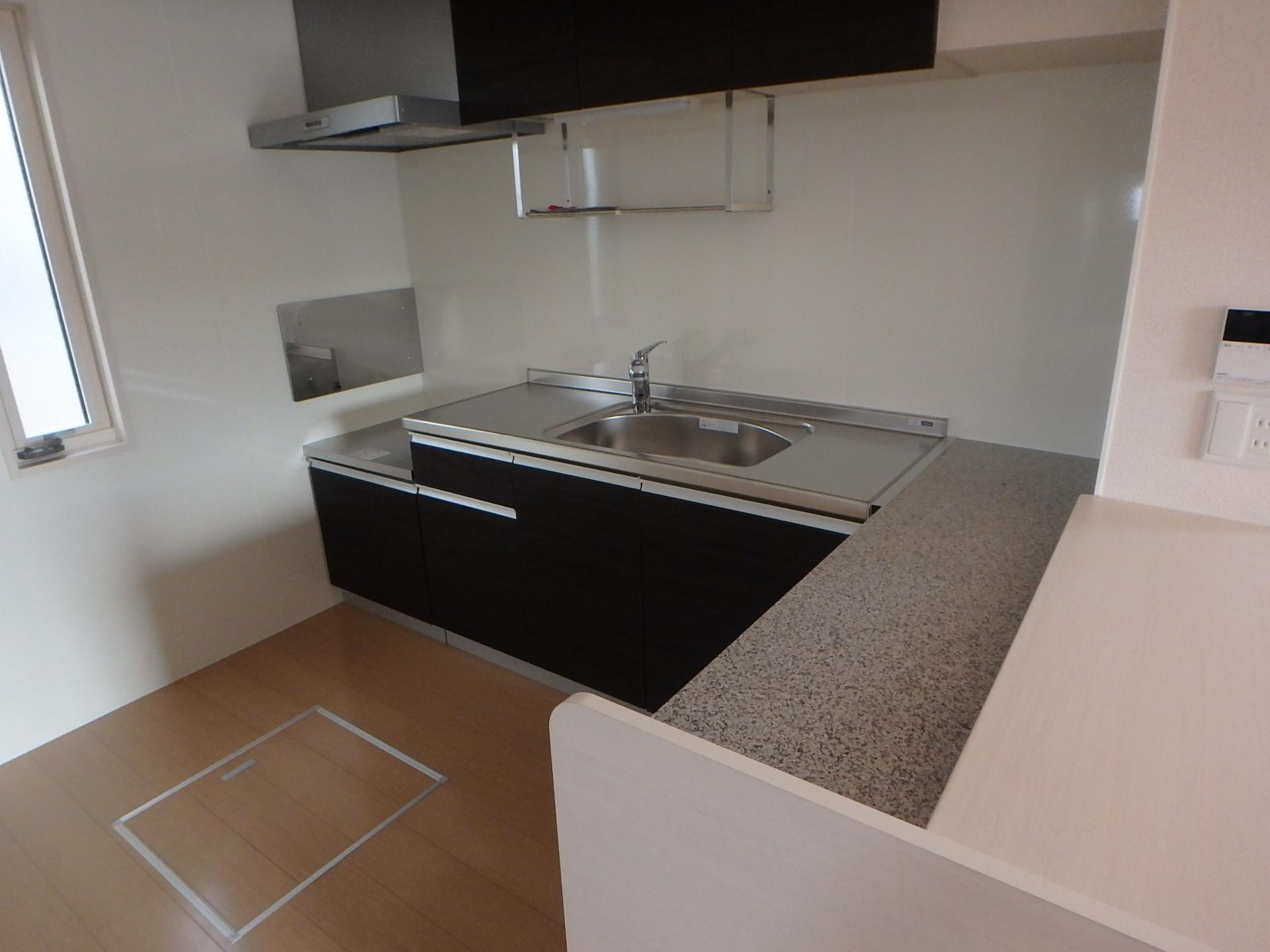 キッチン　Ｌ字型のキッチンは一戸建てならでは