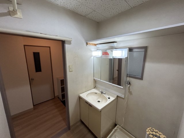 洗面設備　洗面所