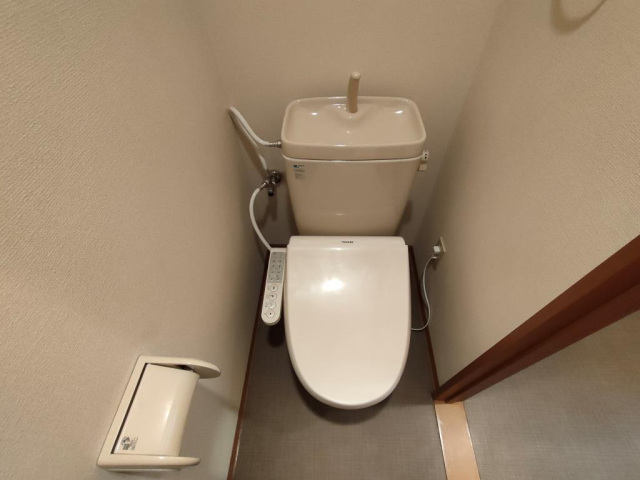 トイレ　現況優先