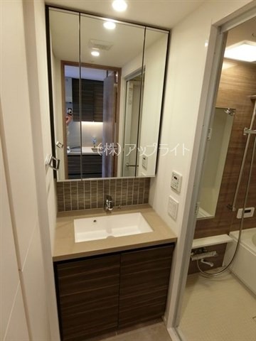 洗面設備　独立洗面台