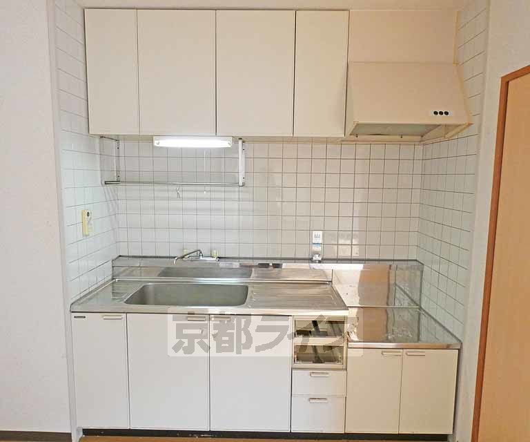 キッチン　キッチンです。