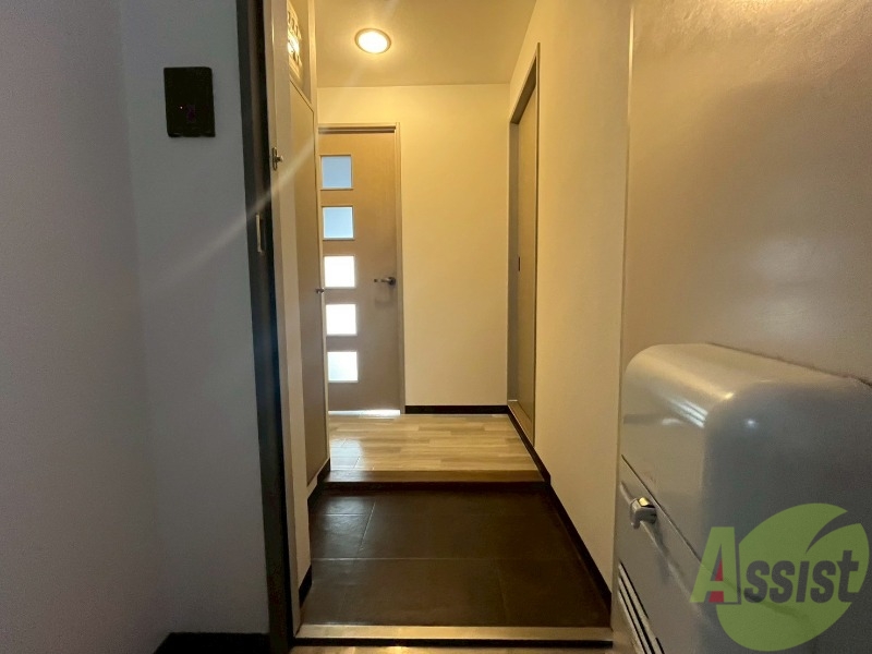 玄関　玄関から見た景色はこちらです。イメージできますか。