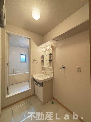 洗面設備　※反転タイプのお写真です。