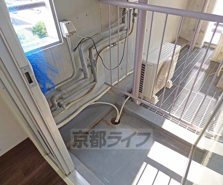 バルコニー　バルコニです。