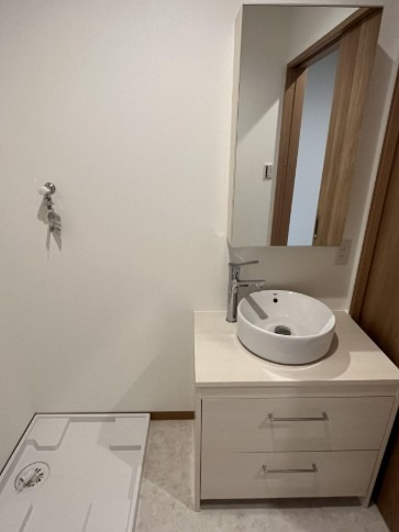 洗面設備　朝の支度にいかがでしょうか？