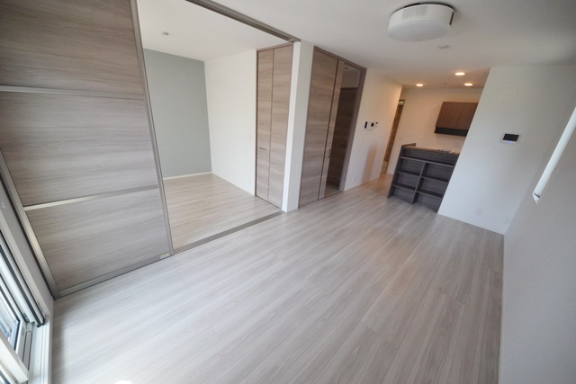 居室・リビング　～同施工会社参考写真～