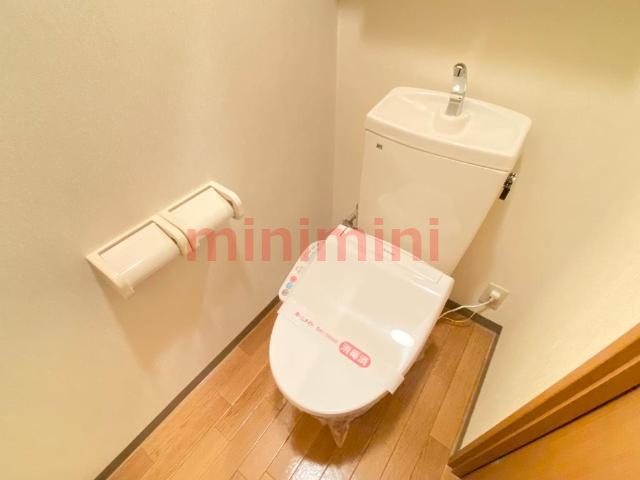 トイレ　シャワー付トイレ