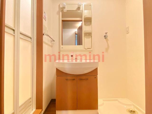 洗面設備　洗髪洗面化粧台