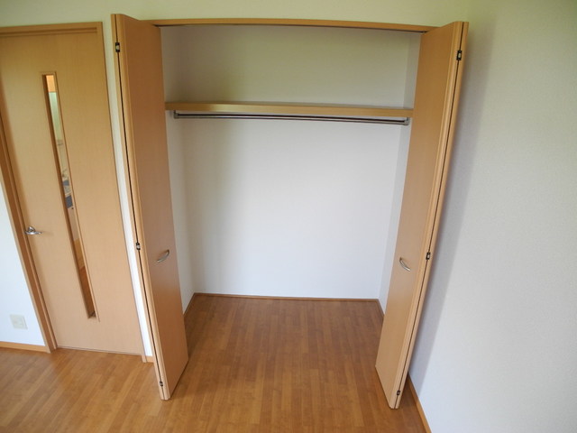 収納　※室内画像は別号室のもの