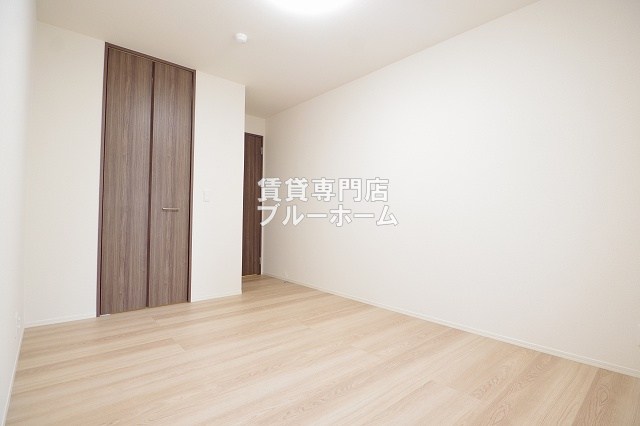 その他部屋・スペース　6.6帖の広い洋室です！