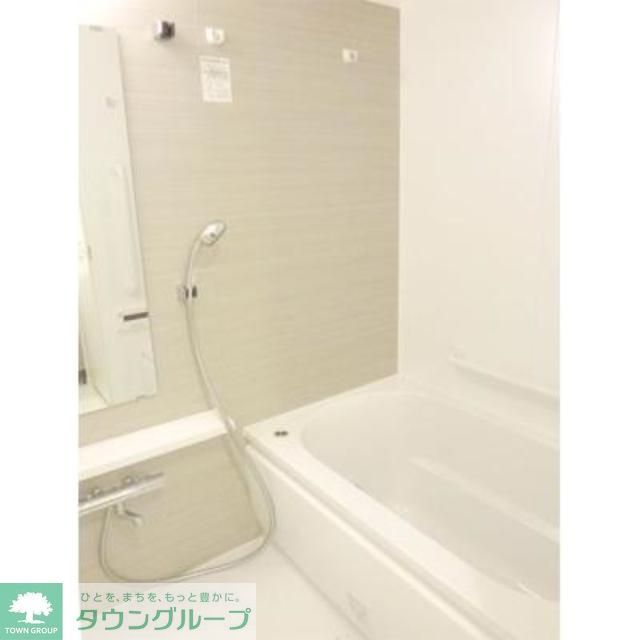 バス・シャワールーム　※写真は同タイプ住戸です。