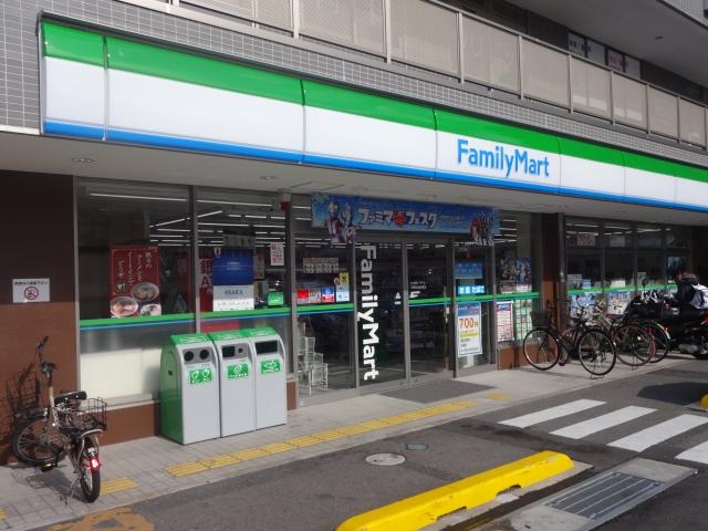 コンビニ　ファミリーマート平野区役所東店（コンビニ）まで127m