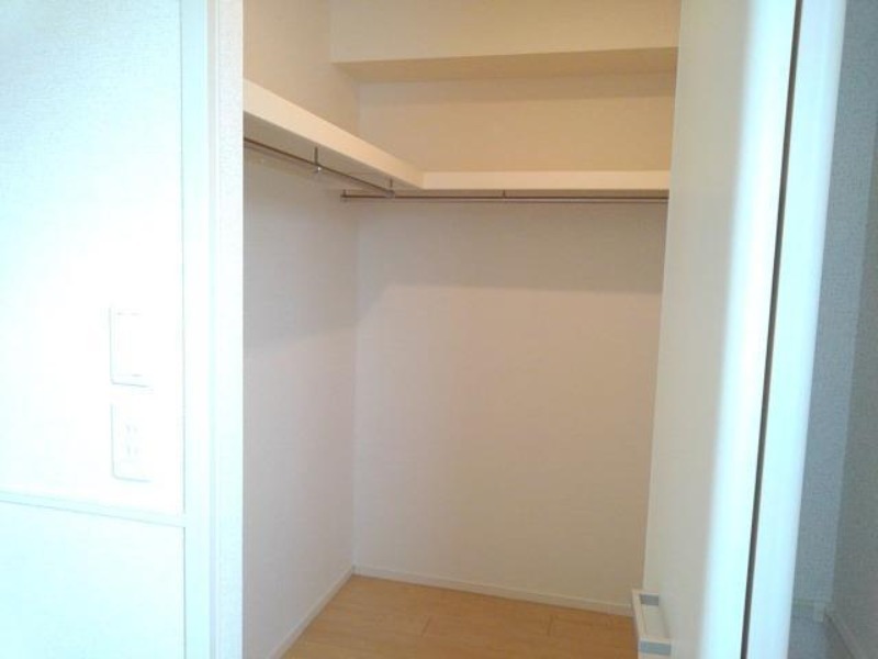 収納　図面と現状に相違がある場合には現状を優先